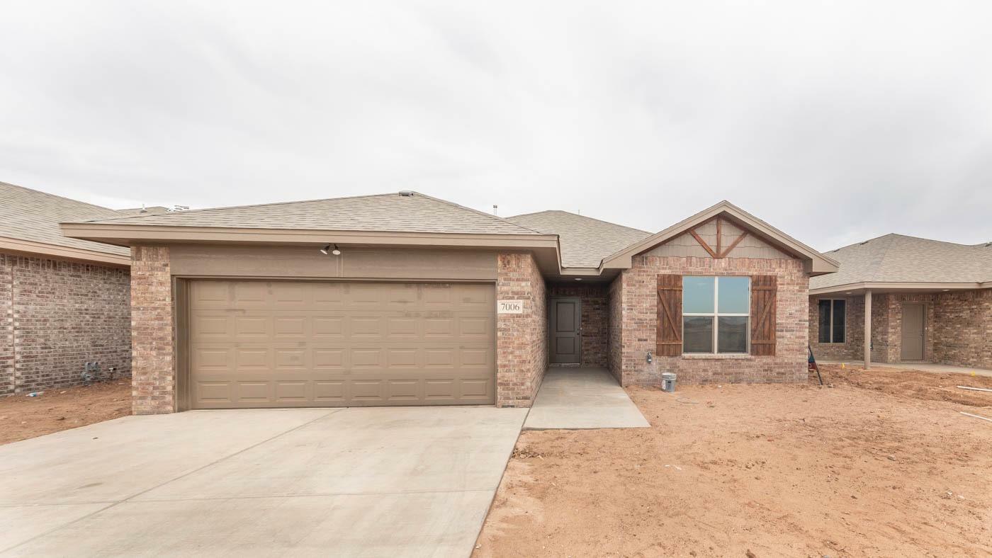 Property Photo:  7006 12th  TX 79416 