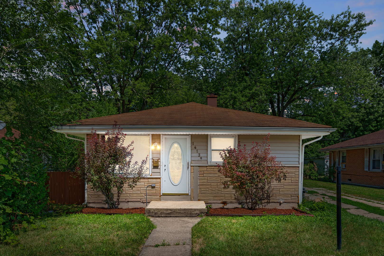 Property Photo:  14139 Marshfield Avenue  IL 60426 