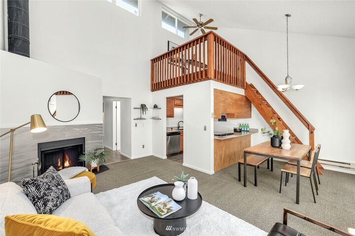 Property Photo:  19855 25th Avenue NE 309  WA 98155 