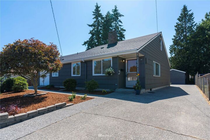 Property Photo:  13623 3rd Avenue S  WA 98168 