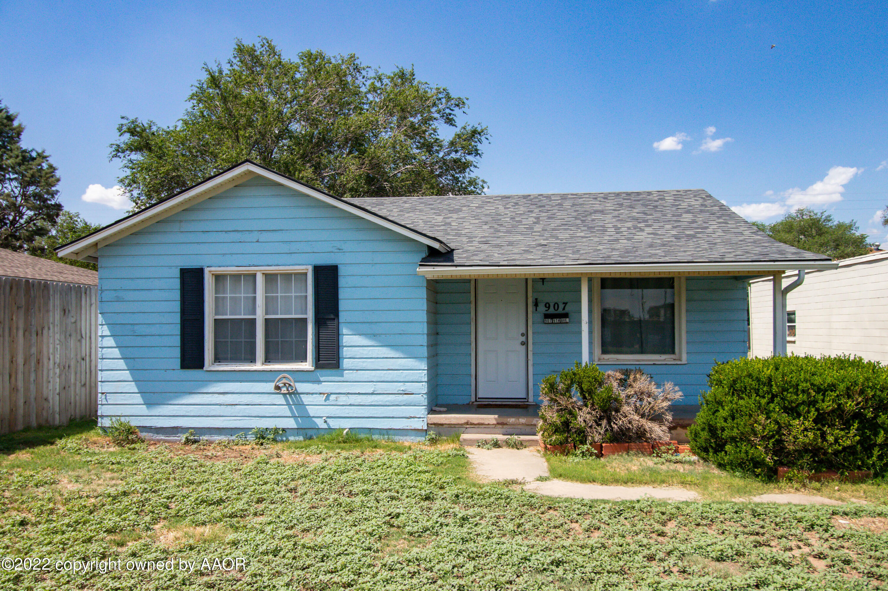 Property Photo:  907 9th Avenue  TX 79015 