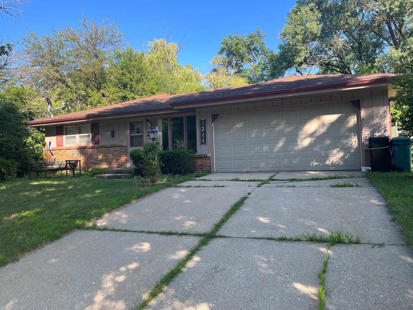 Property Photo:  3211 Orleans Avenue  IL 61114 