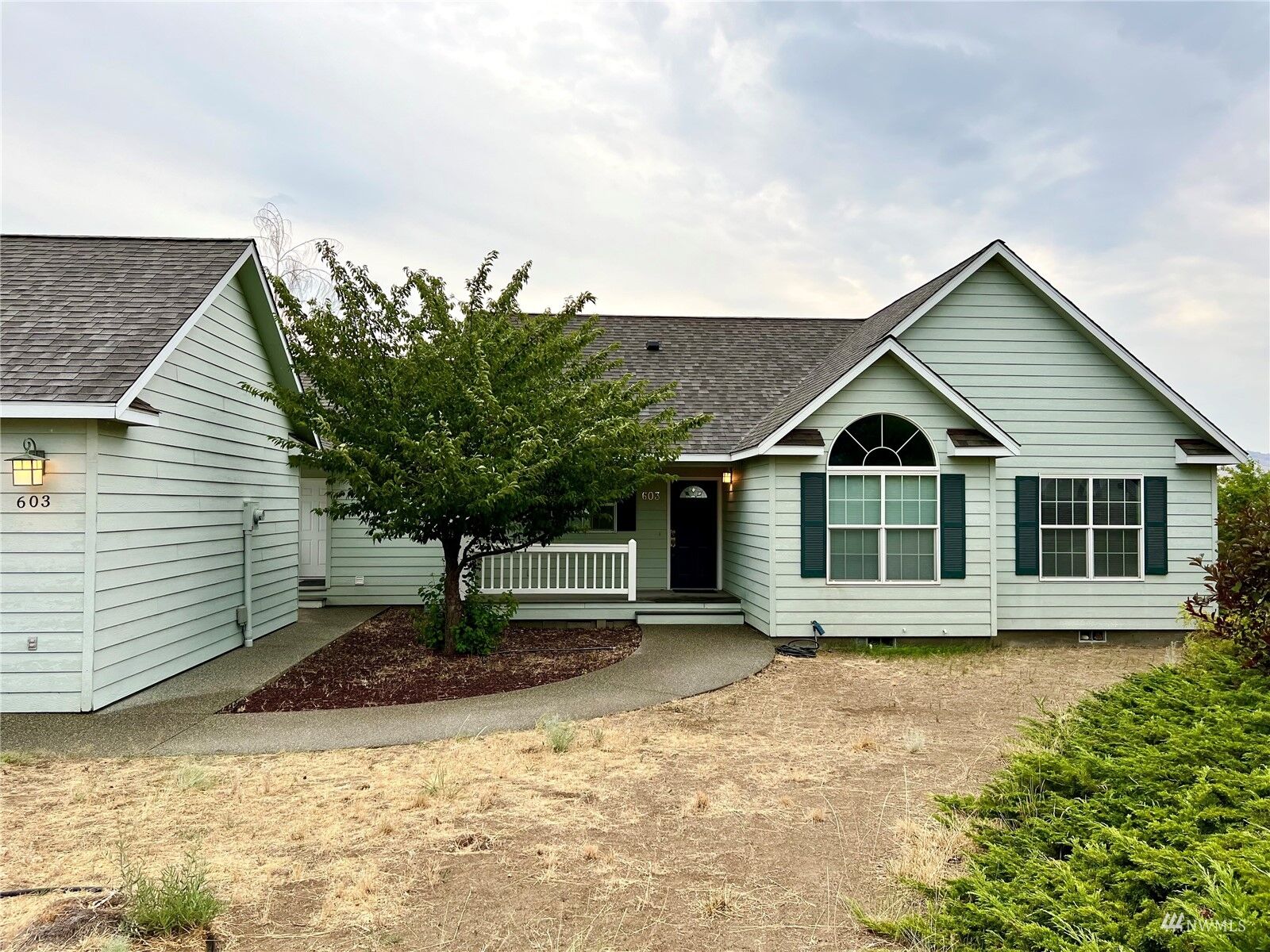 Property Photo: 603 Briar Lane WA 98841