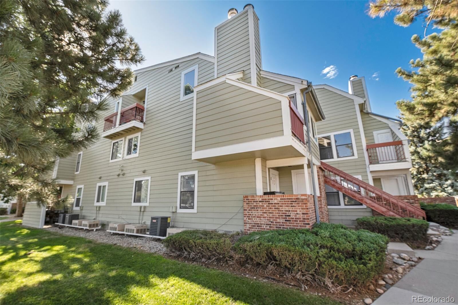 Property Photo:  919 S Dawson Way 11  CO 80012 