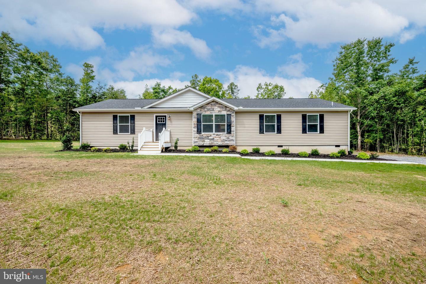 Property Photo:  175 Hotchkiss Drive  VA 23117 