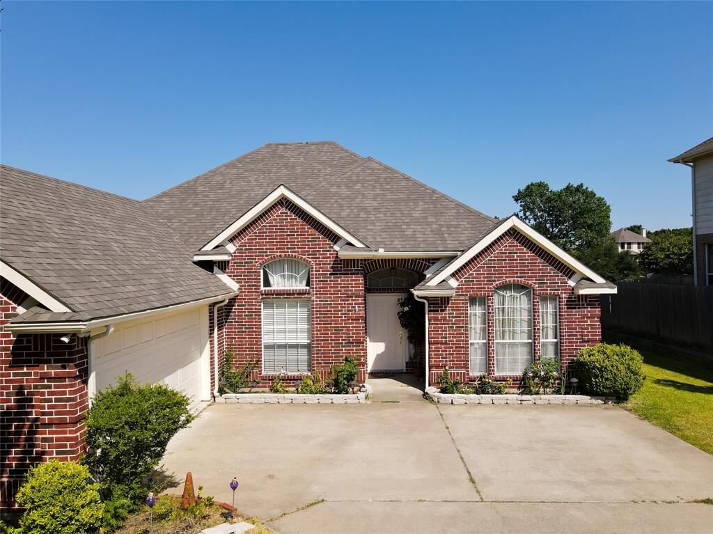 Property Photo:  4514 Park Meadow Court  TX 75043 