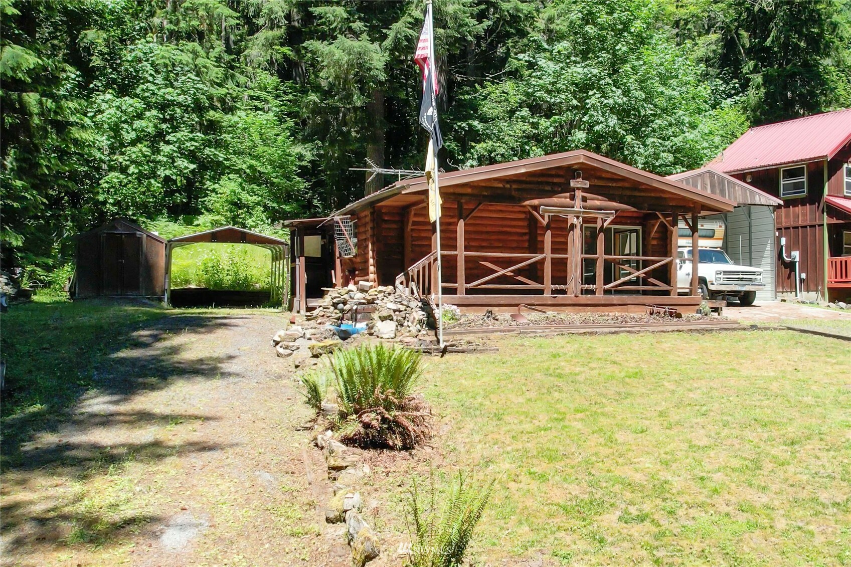 Property Photo:  31707 Mount Tahoma Canyon Road E  WA 98304 