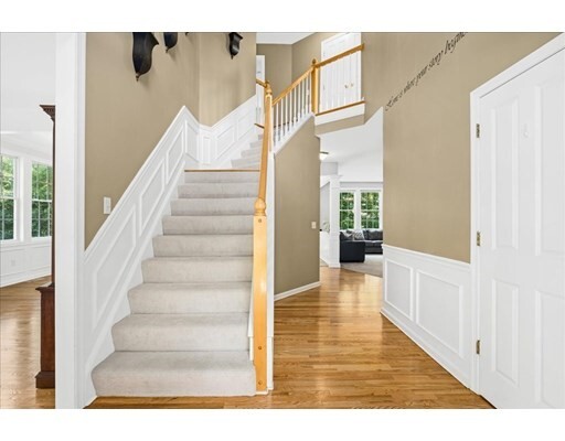 Property Photo: 9 Nipmuc Rd MA 01560