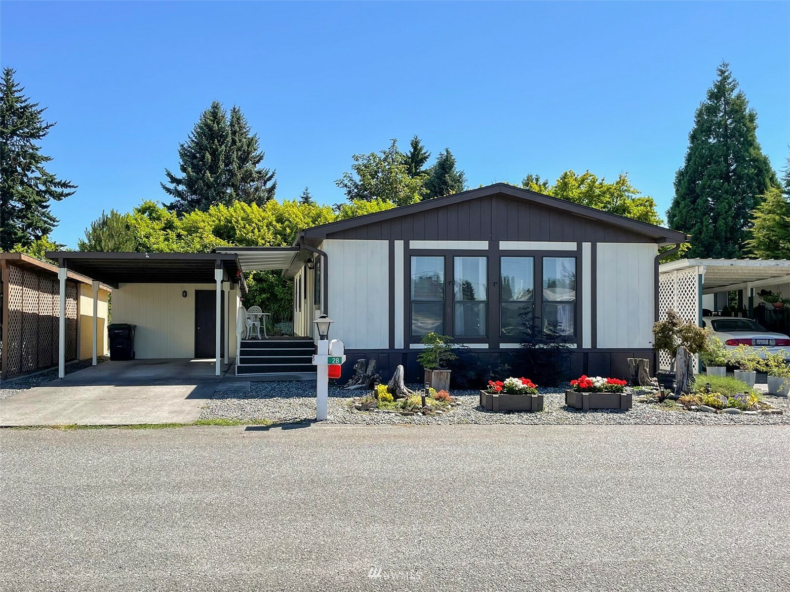 Property Photo: 330 Gupster 28 WA 98382