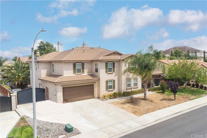 Property Photo:  32794 Cherry Hinton Street  CA 92584 