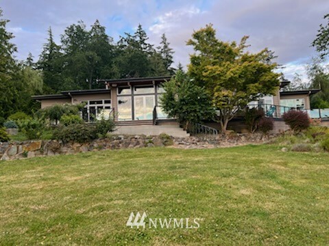 Property Photo:  28407 Pioneer Highway  WA 98292 