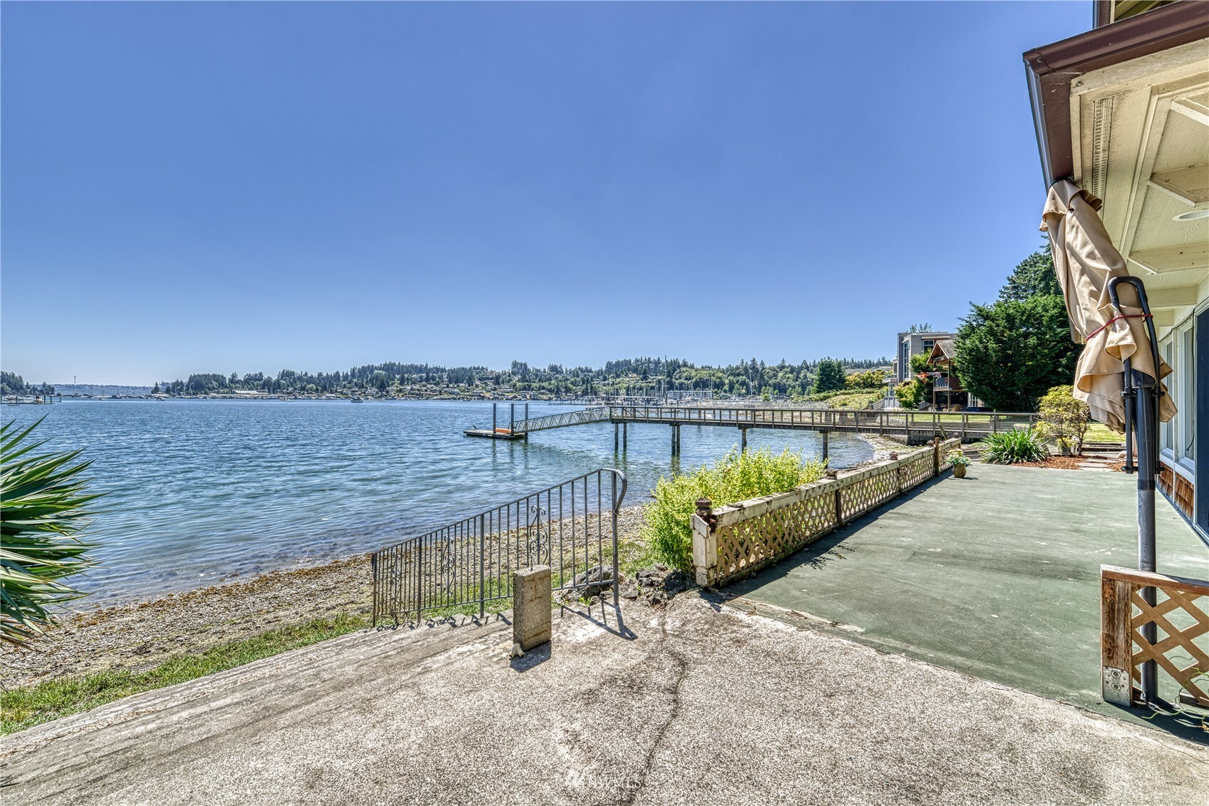 Property Photo: 9123 N Harborview Drive WA 98332