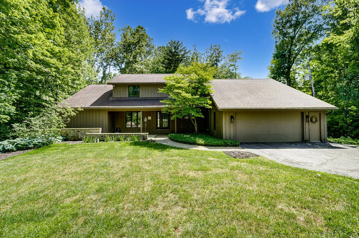 11 Knollwood Drive  Sidney OH 45365 photo