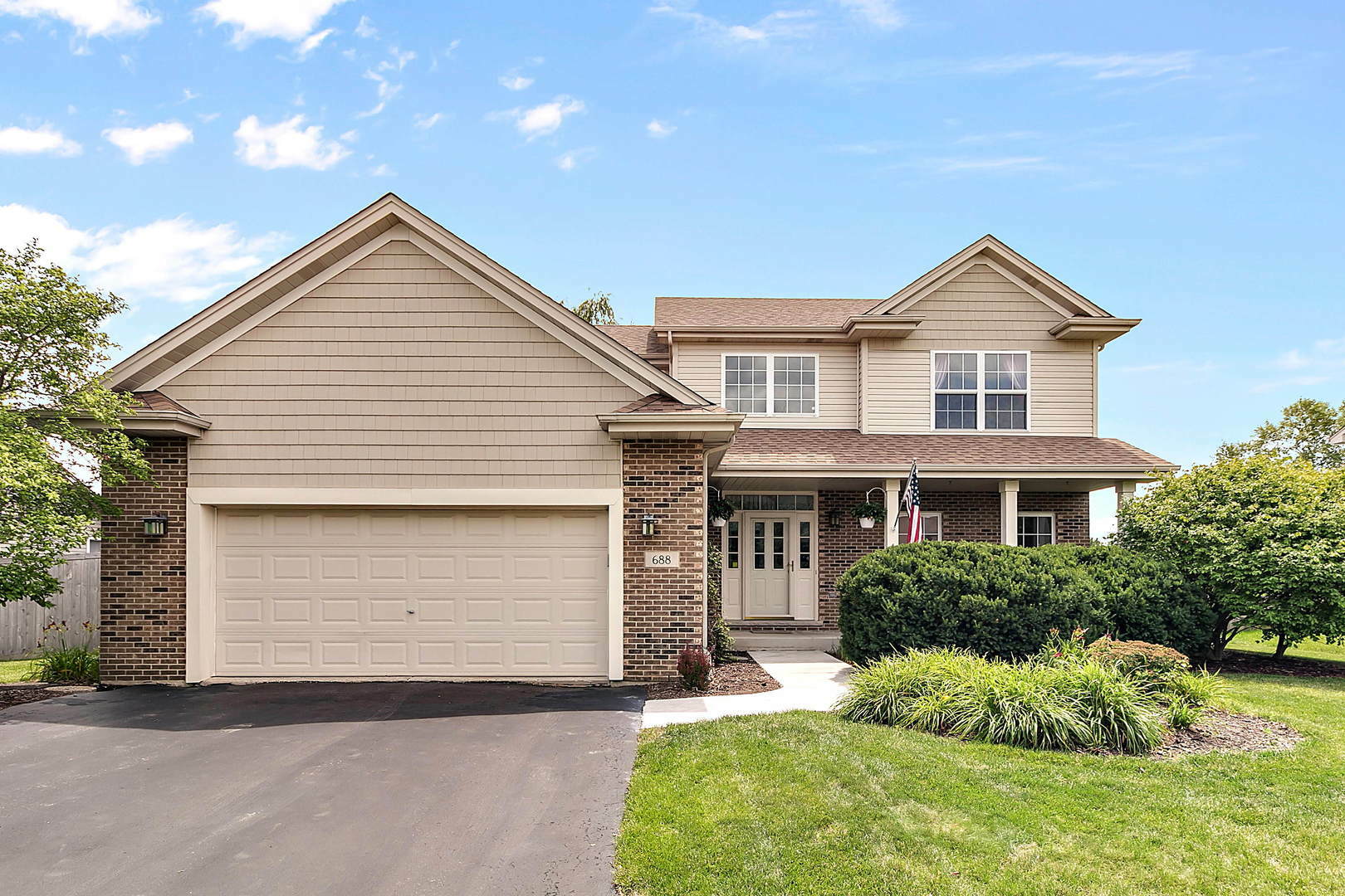 Property Photo:  688 Bobwhite Lane  IL 60451 