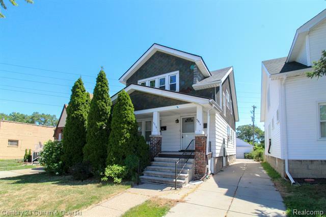 Property Photo:  5914 Calhoun Street  MI 48126 