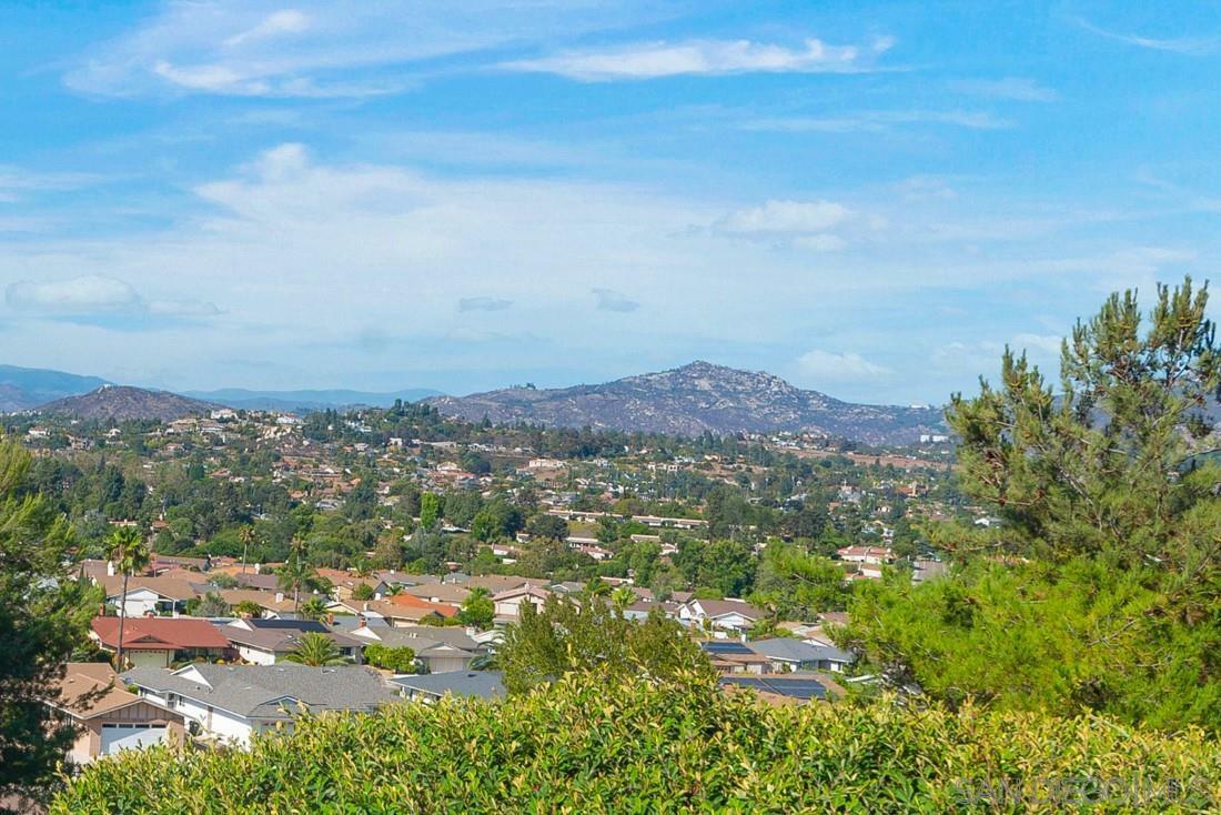Property Photo: 12060 Avenida Consentido CA 92128