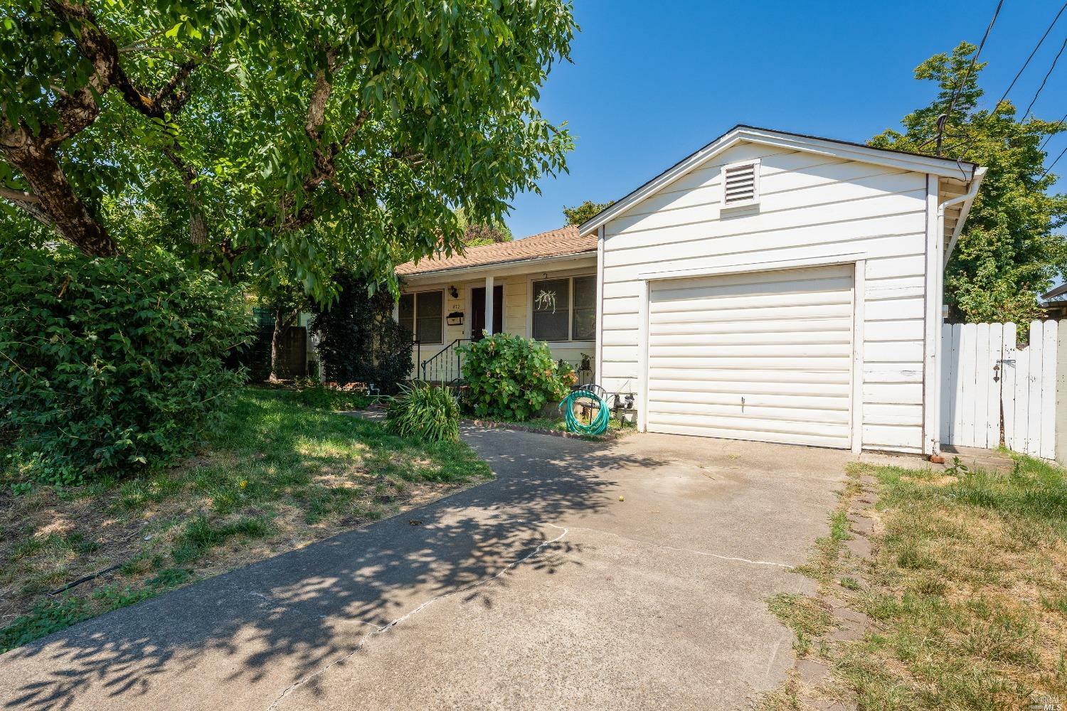 472 Pomolita Drive  Ukiah CA 95482 photo