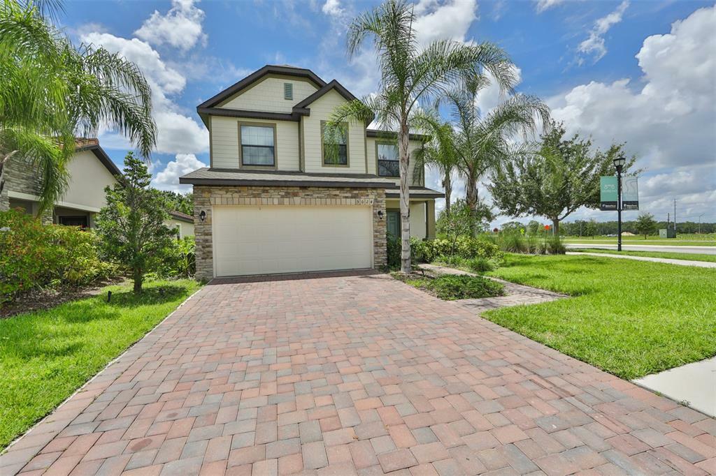 Property Photo: 5024 Bella Armonia Circle FL 33598