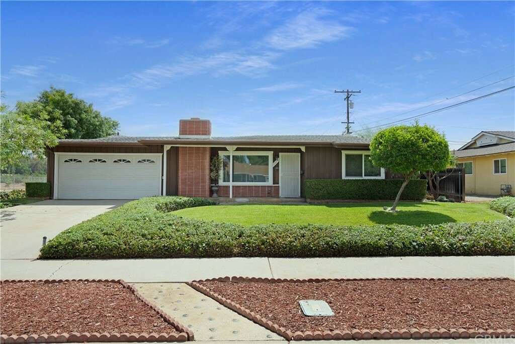 5016 Tophill Place  Riverside CA 92507 photo