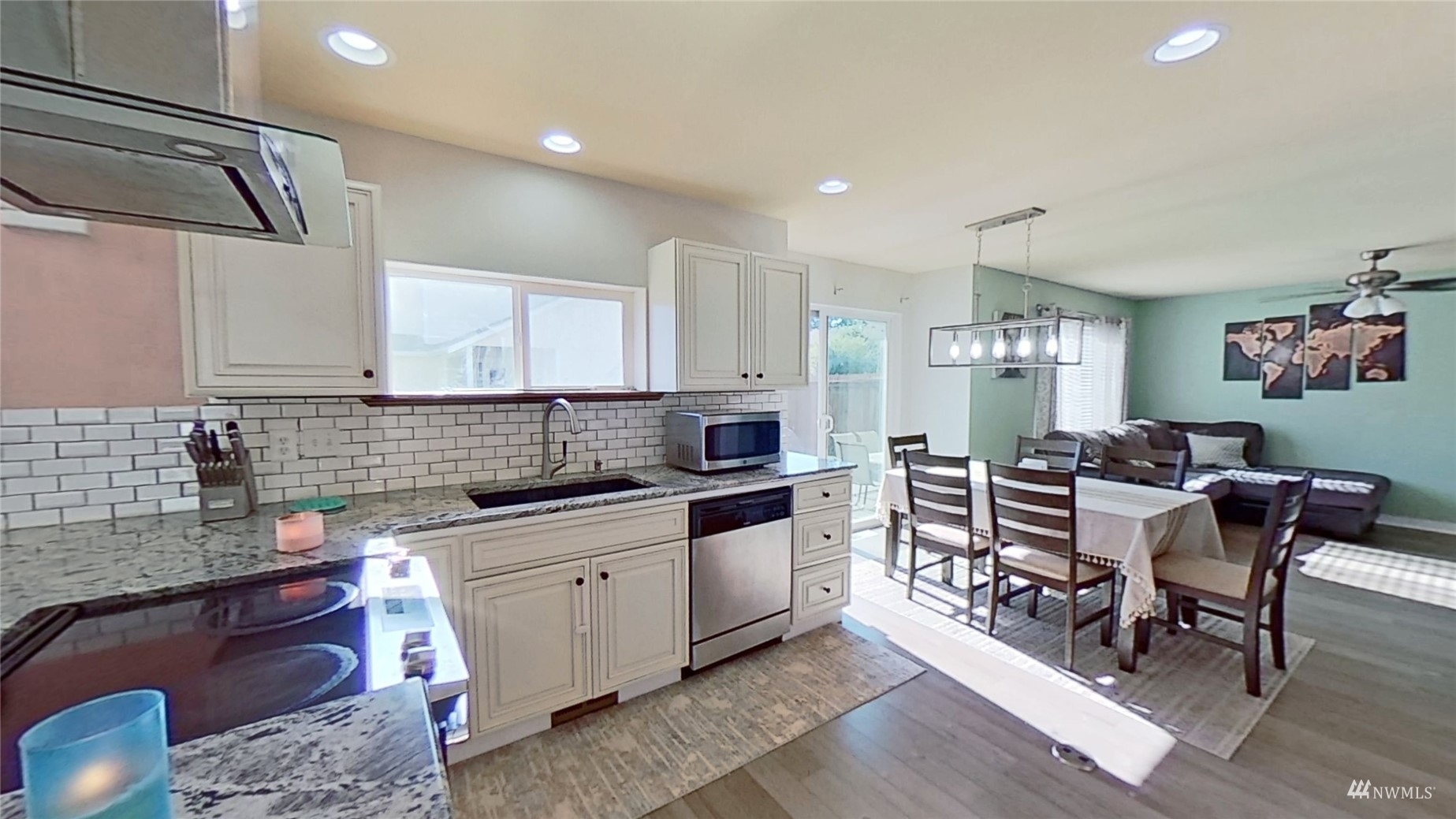 Property Photo: 2940 NE Loyola Street WA 98311