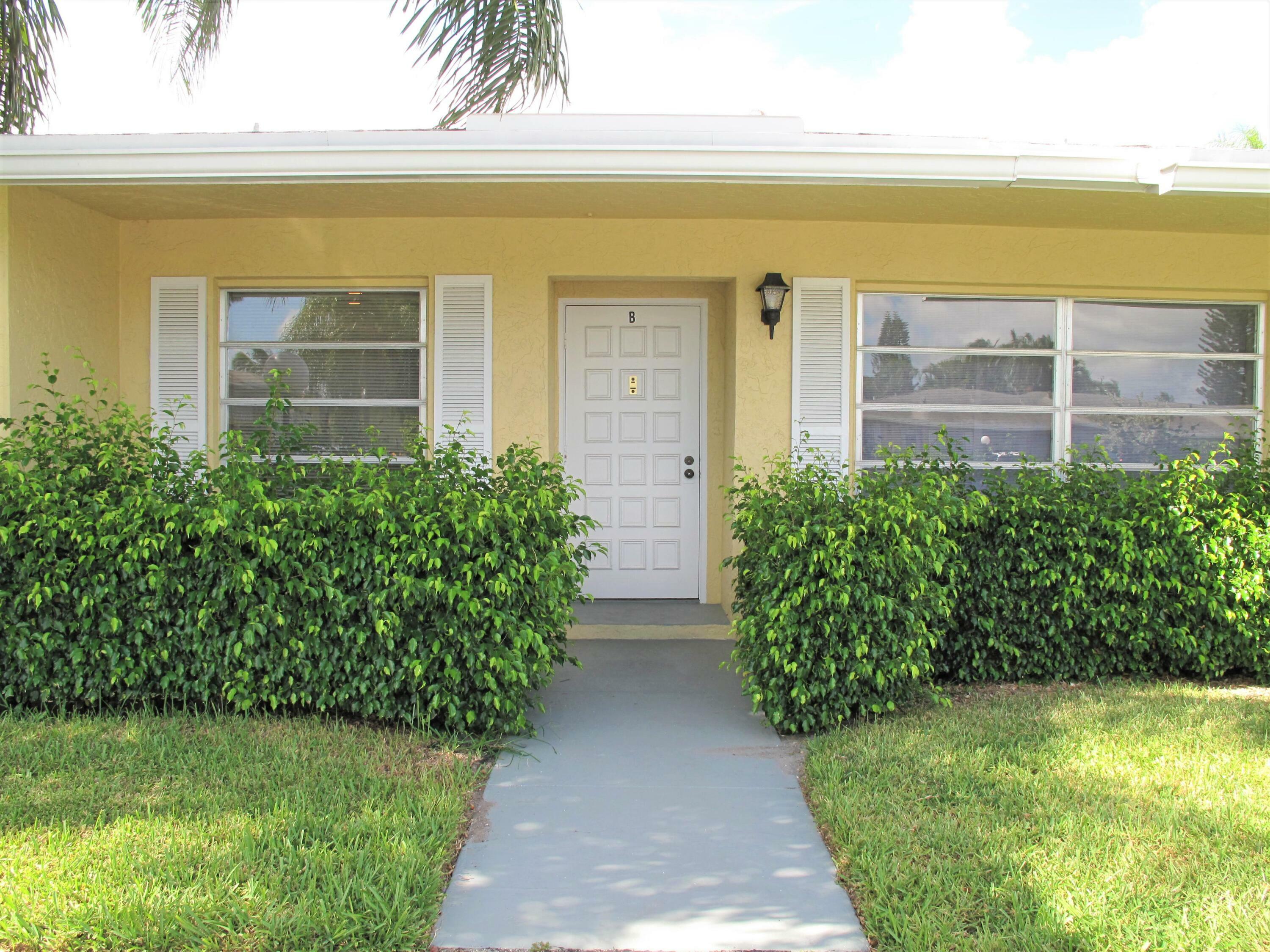 Property Photo:  2401 Papaya Drive 93-B  FL 33445 