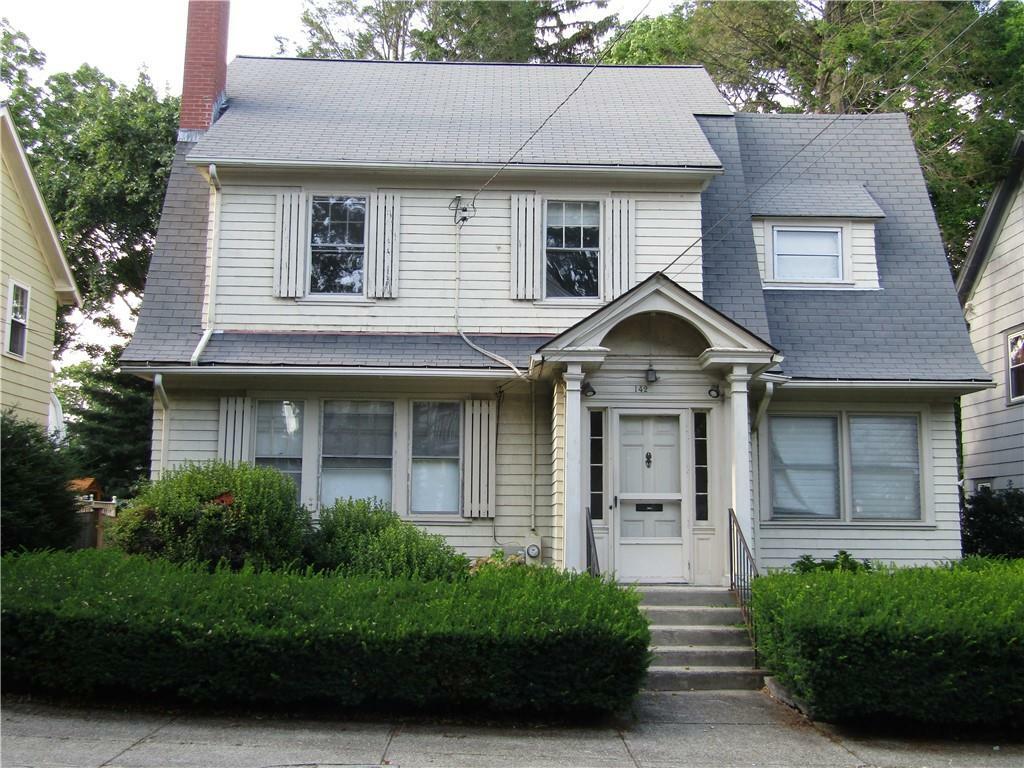 Property Photo:  142 Eighth St  RI 02906 