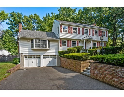 Property Photo: 2 Kirby Dr MA 02021