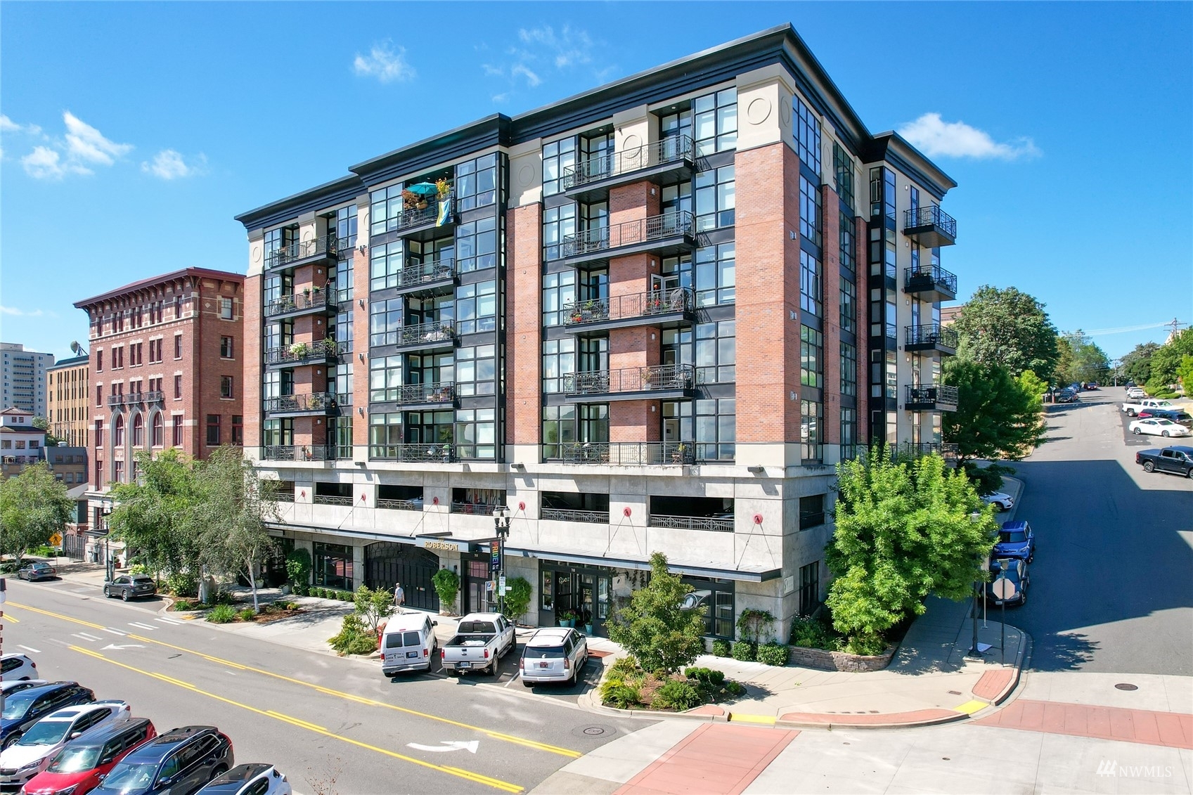 Property Photo:  708 Market Street 712  WA 98402 