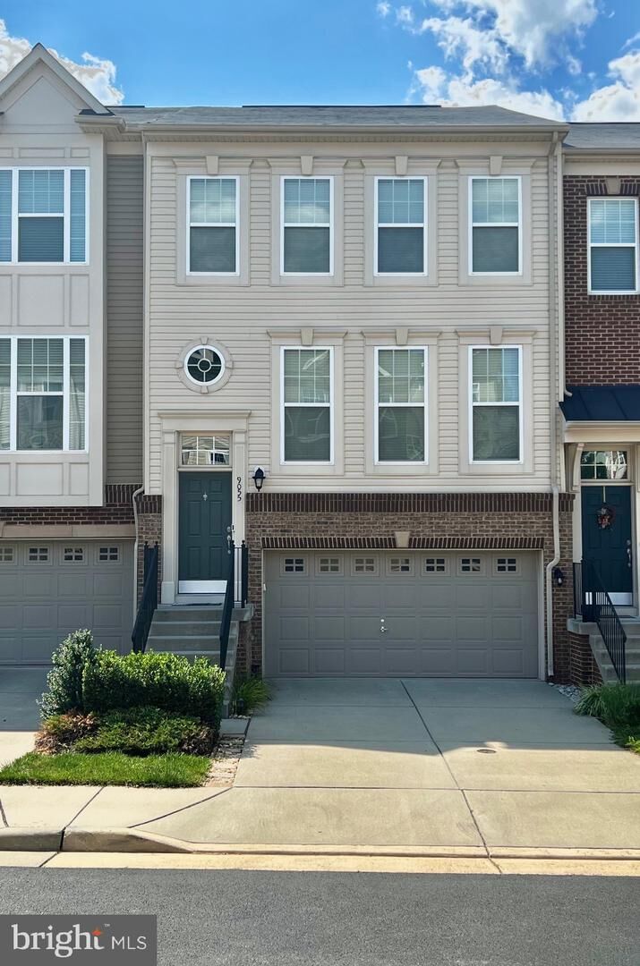 Property Photo:  9055 Isabel Lane  VA 20111 