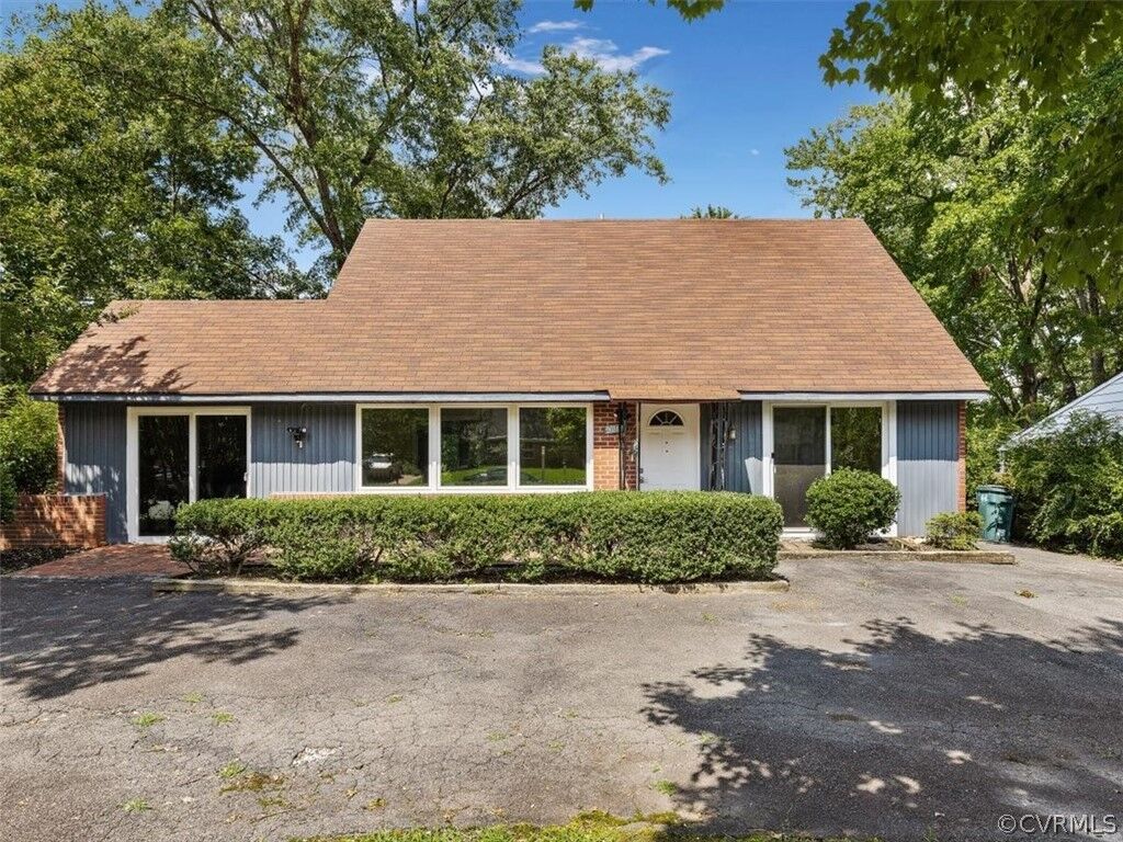 Property Photo:  9306 Lester Lane  VA 23229 