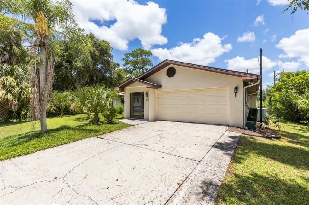 Property Photo:  21078 Baffin Avenue  FL 33954 