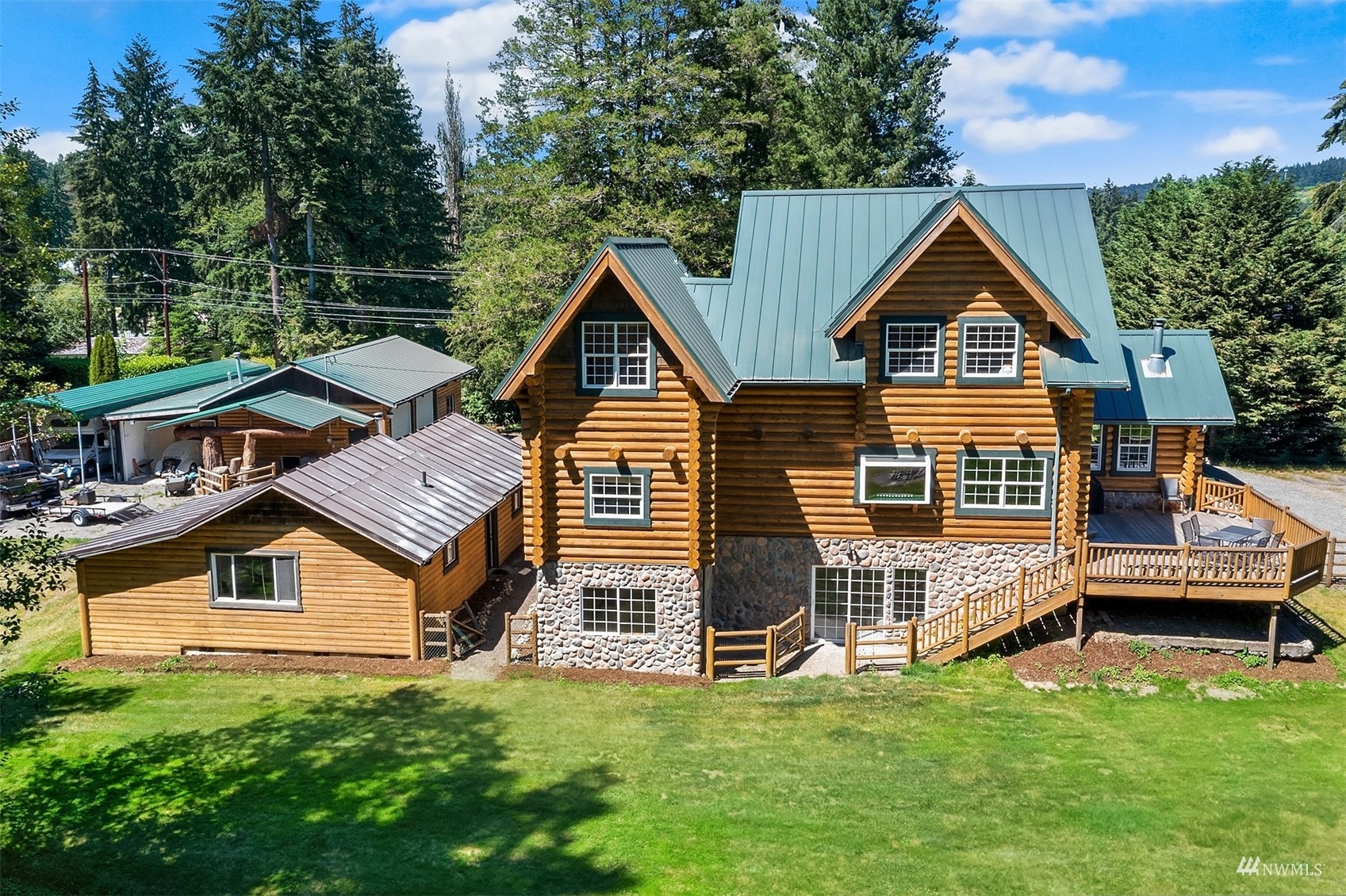 Property Photo:  6455 NE 202nd Street  WA 98028 