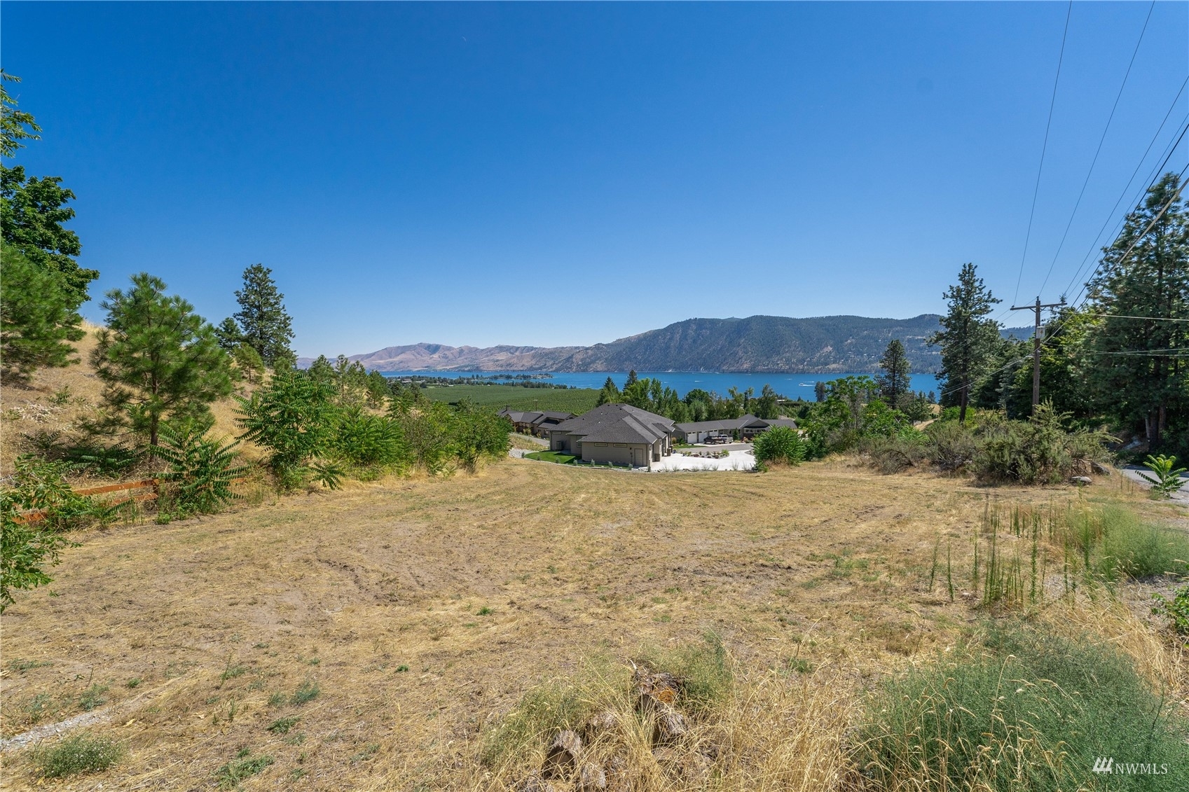 Property Photo:  576 Summit Boulevard  WA 98831 