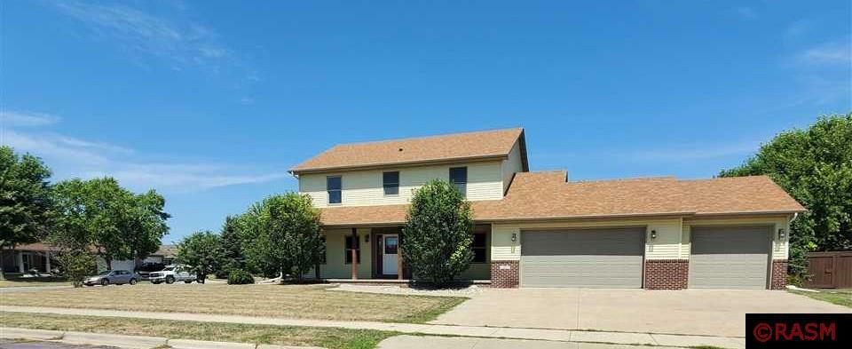 Property Photo: 12 Shannon Court MN 56003