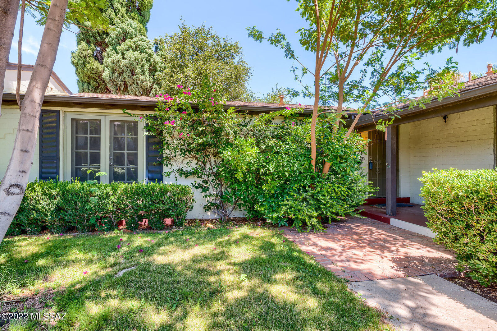 Property Photo: 2820 E 6th Street 135 AZ 85716