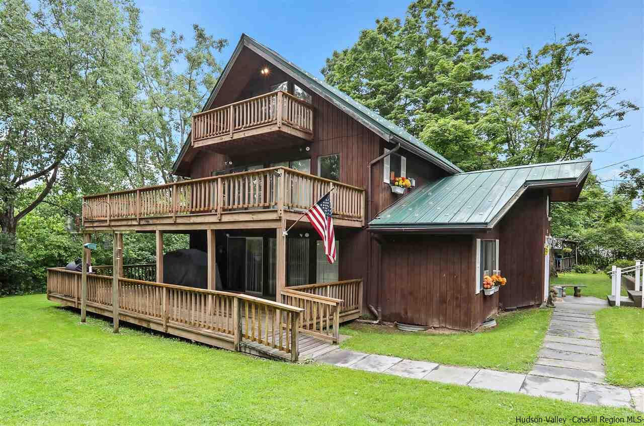 Property Photo:  52 South  NY 12477 