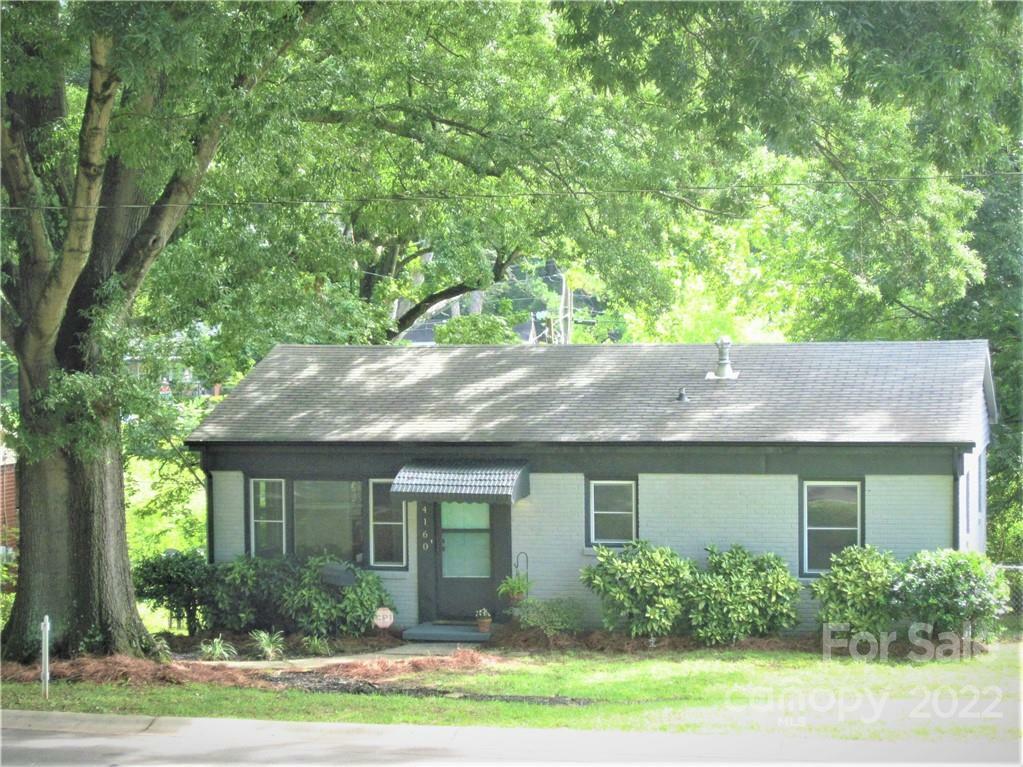 Property Photo:  4160 Welling Avenue  NC 28208 