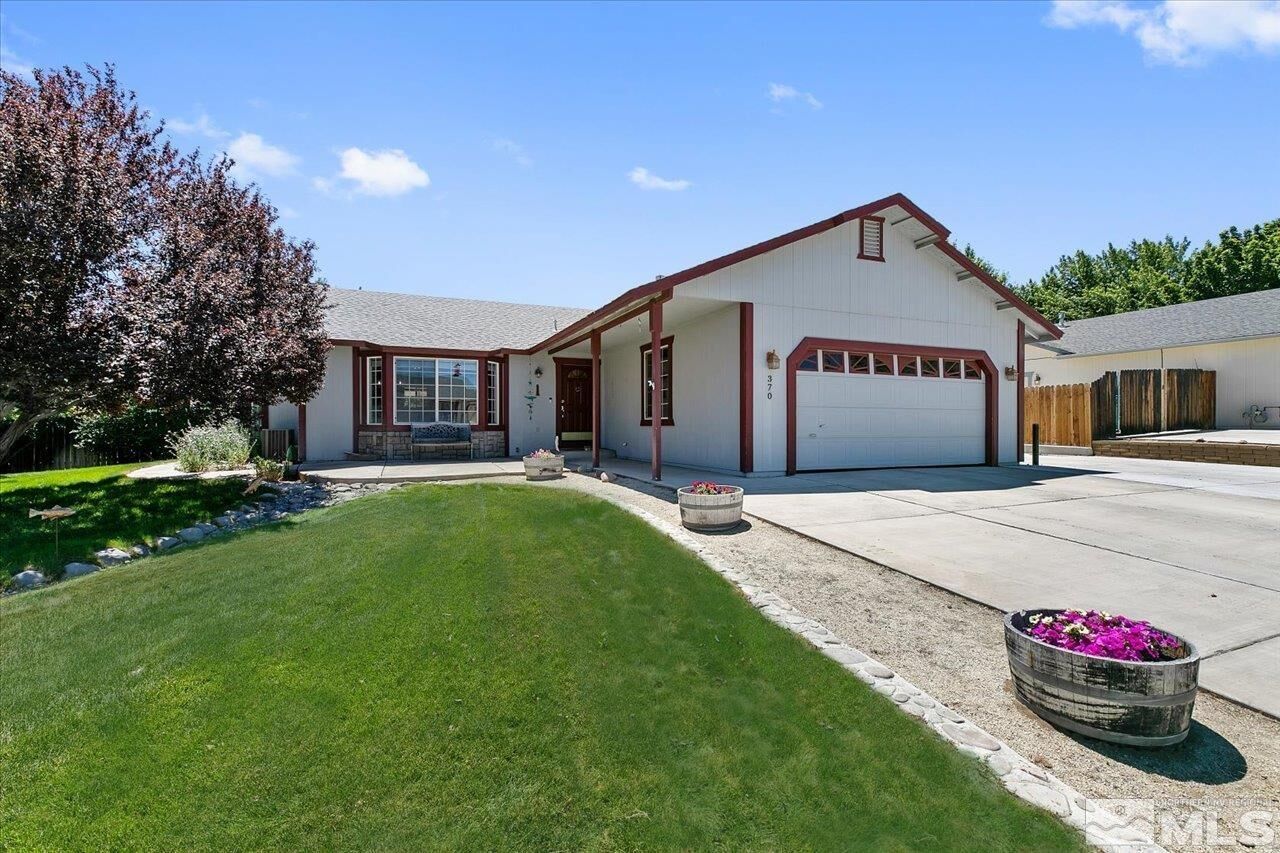 Property Photo:  370 Carlene Dr  NV 89436-8986 
