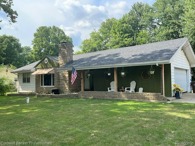 Property Photo: 437 E Main Street E MI 48476