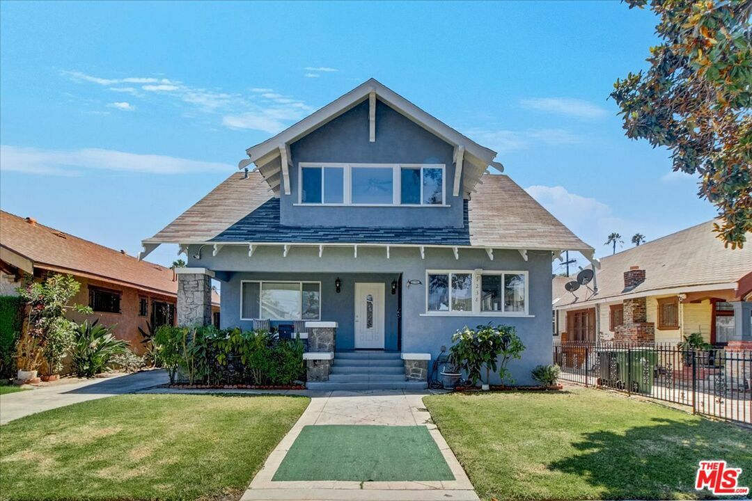 1238  W 50th St  Los Angeles CA 90037 photo