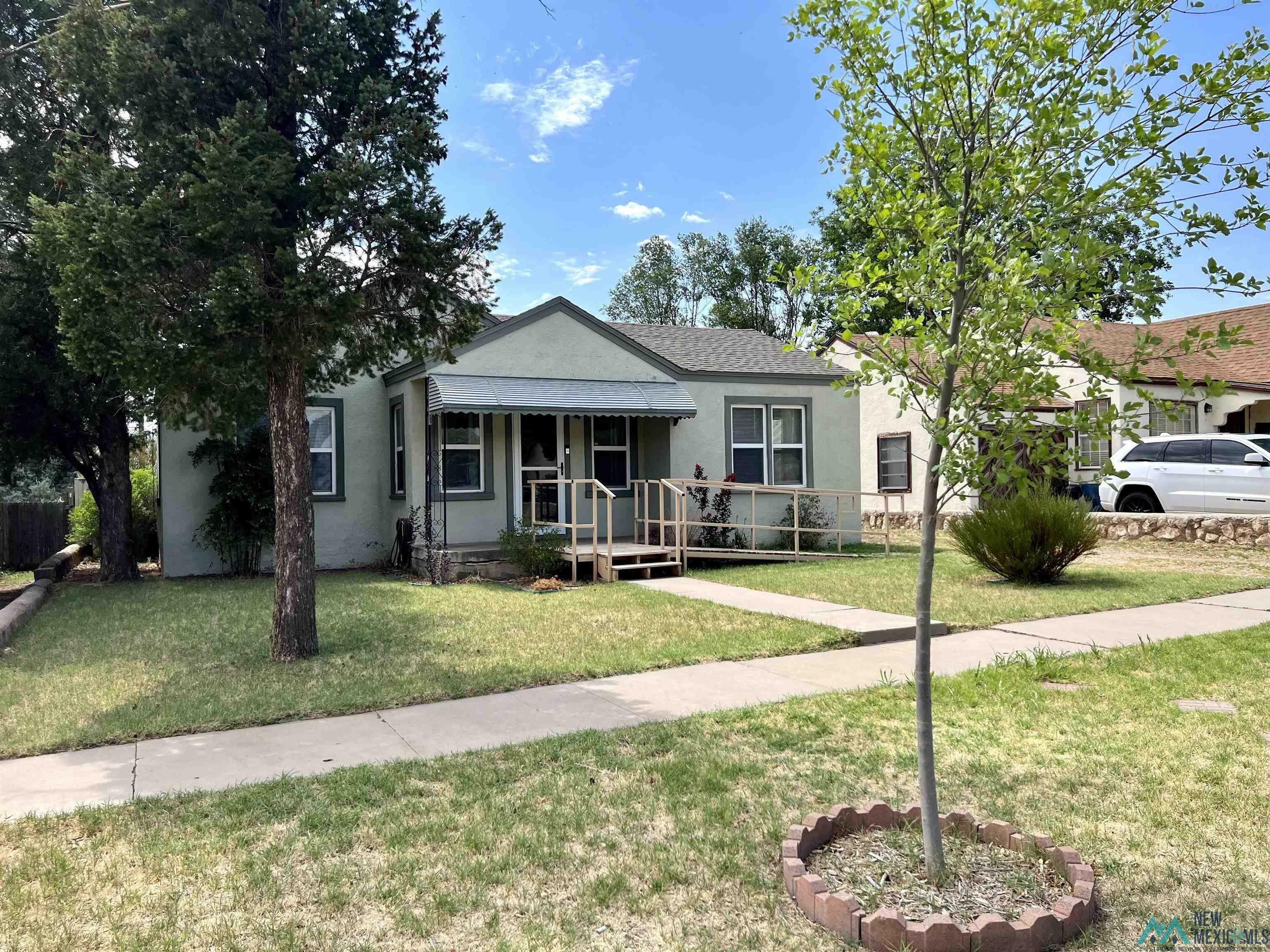 Property Photo: 1812 Gidding Street NM 88101