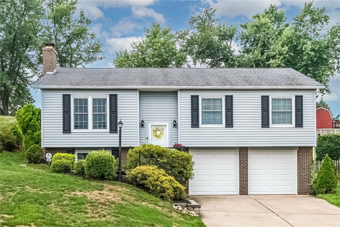 Property Photo:  307 Cedar Drive  PA 15237 