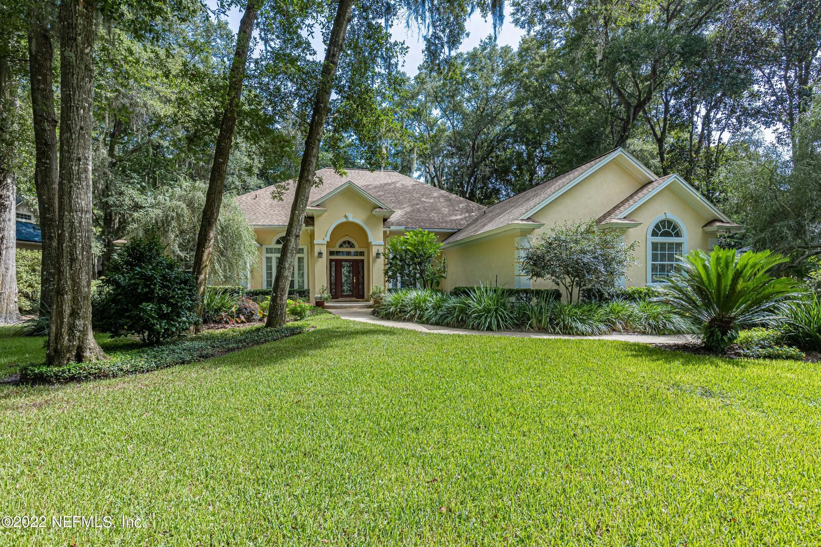 Property Photo:  1492 Kathleen Way  FL 32003 