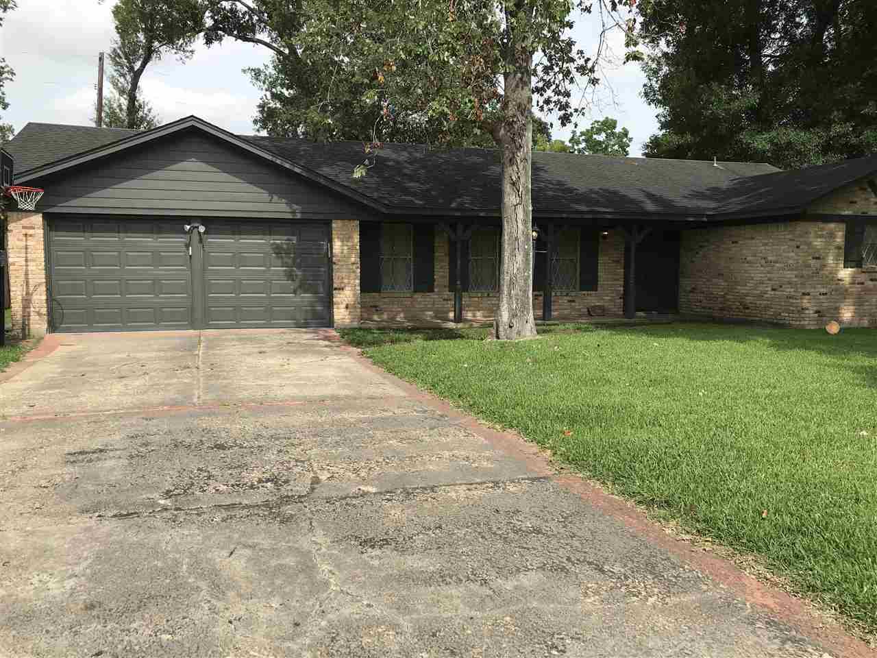 340 Maxwell Dr  Beaumont TX 77707 photo