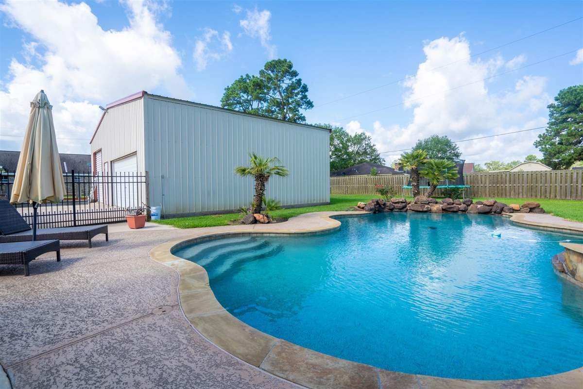 Property Photo:  203 Tiger Lily  TX 77611-2225 