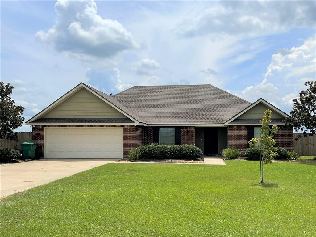 Property Photo: 5507 Kade Daniel Lane LA 70647