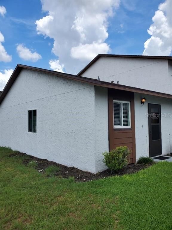 Property Photo:  39132 County Road 54 2098  FL 33542 