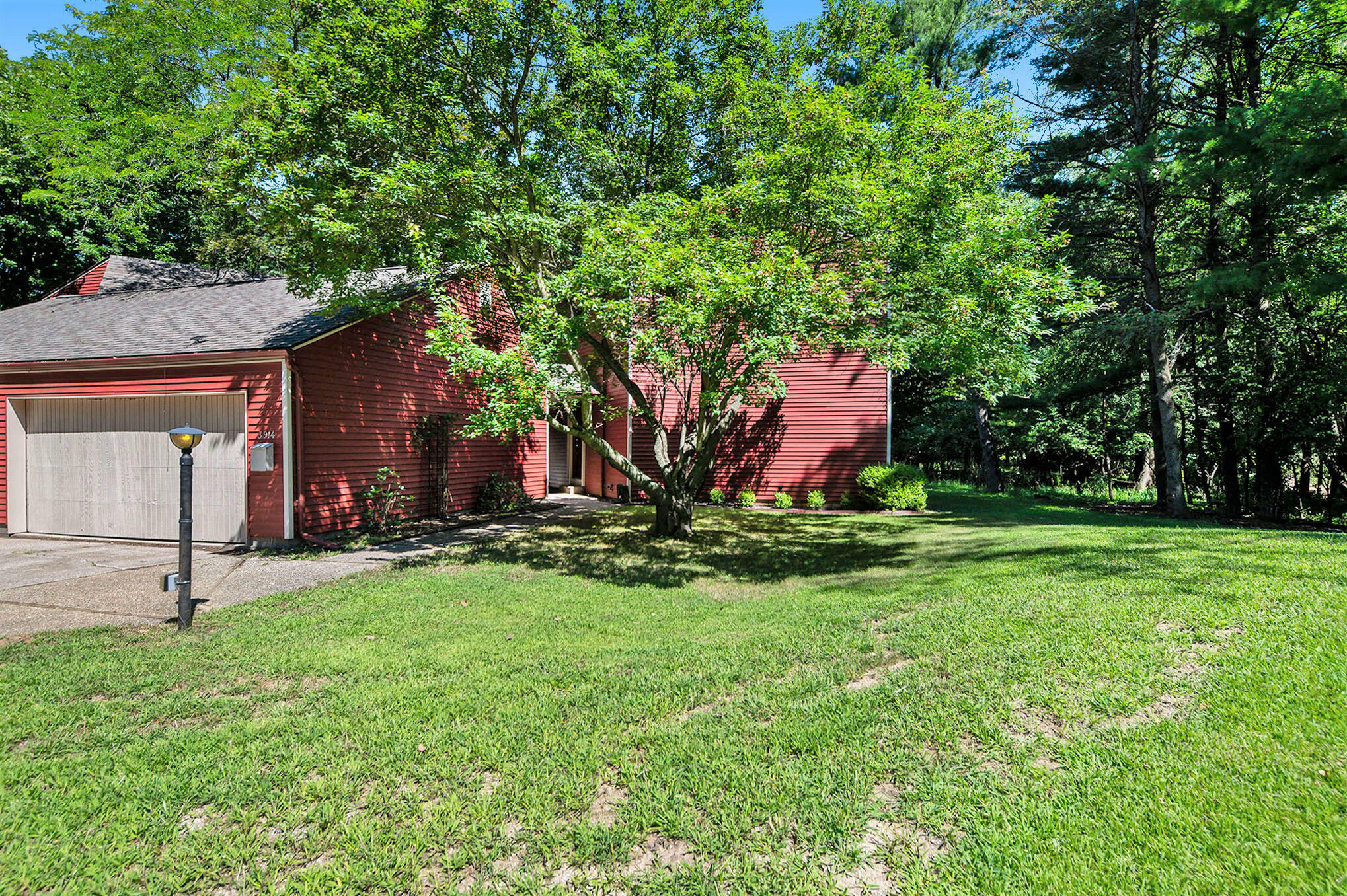 Property Photo:  3914 Old Field Trail  MI 49008 