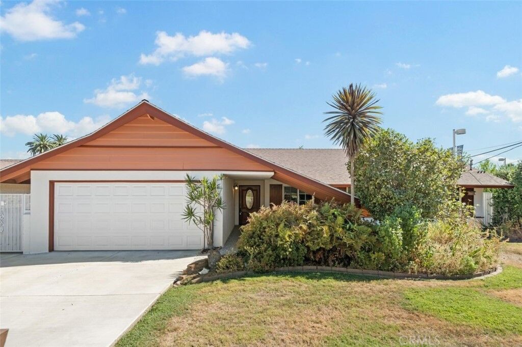 Property Photo:  718 Camino Grove Avenue  CA 91006 