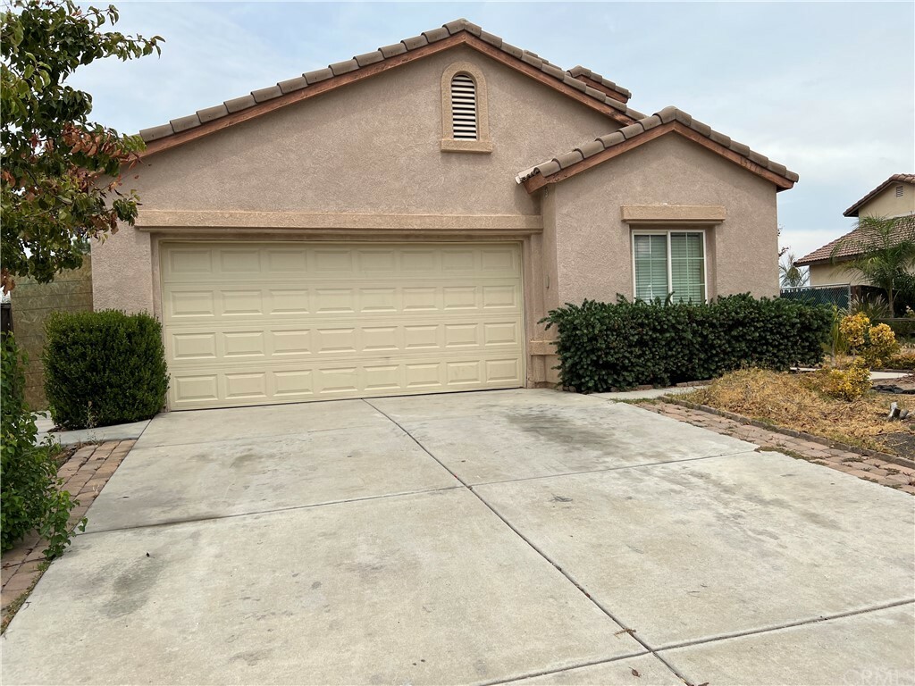 15770 Half Moon  Lake Elsinore CA 92530 photo